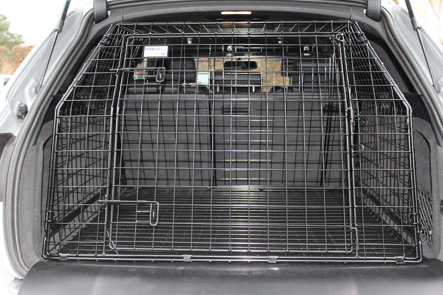 A6 Allroad 2000-2005 Bespoke car cage.JPG