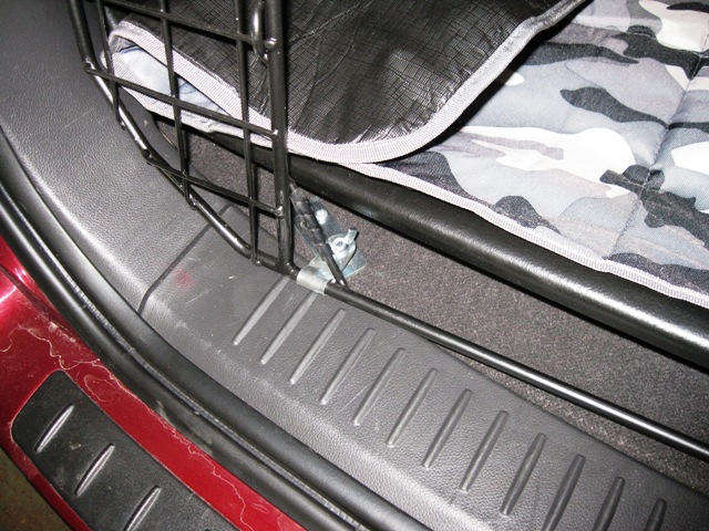 Bottom Fitting Captivia 07-15.JPG