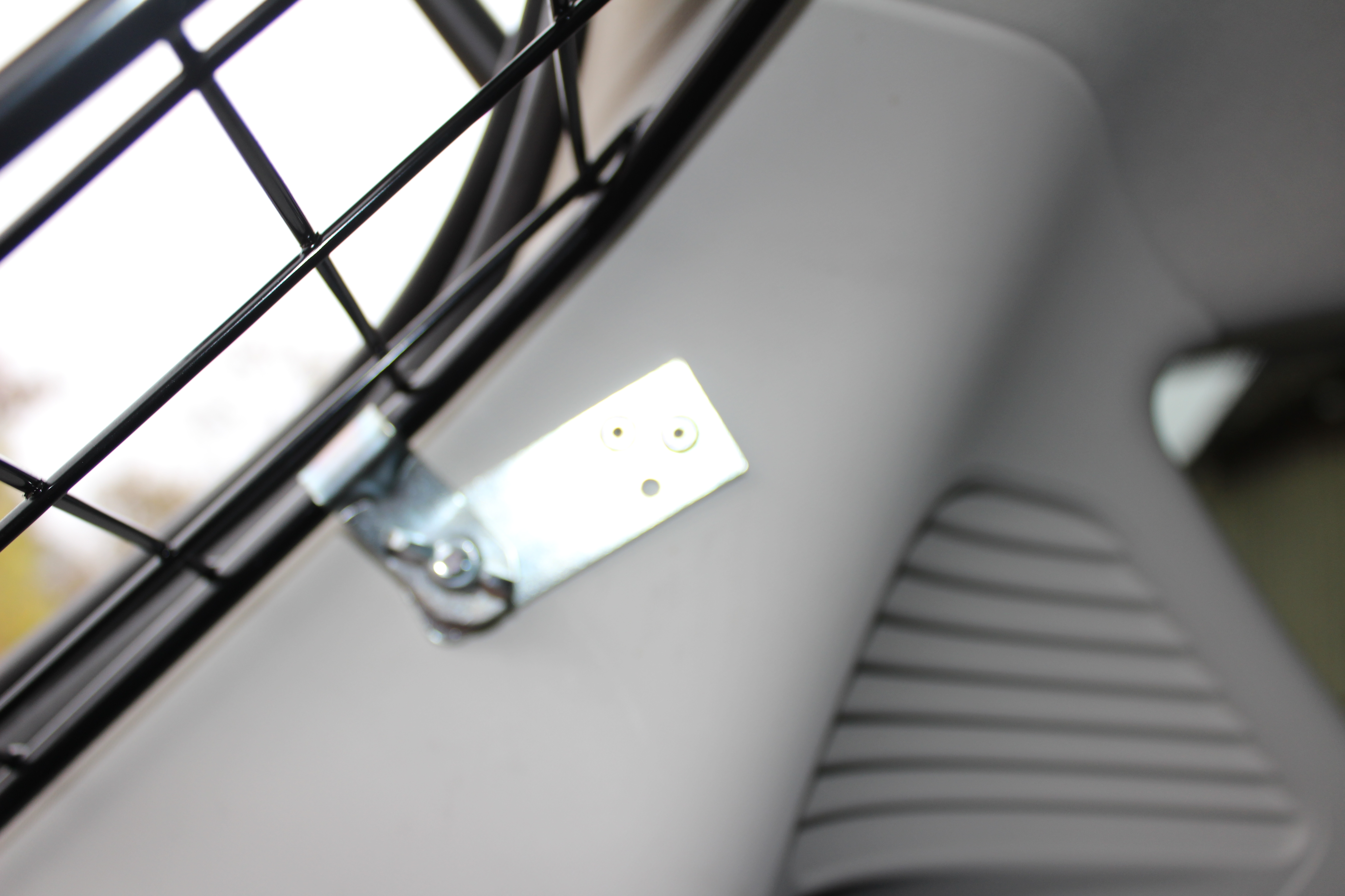 C-Max 10 on Top Fitting 1.JPG