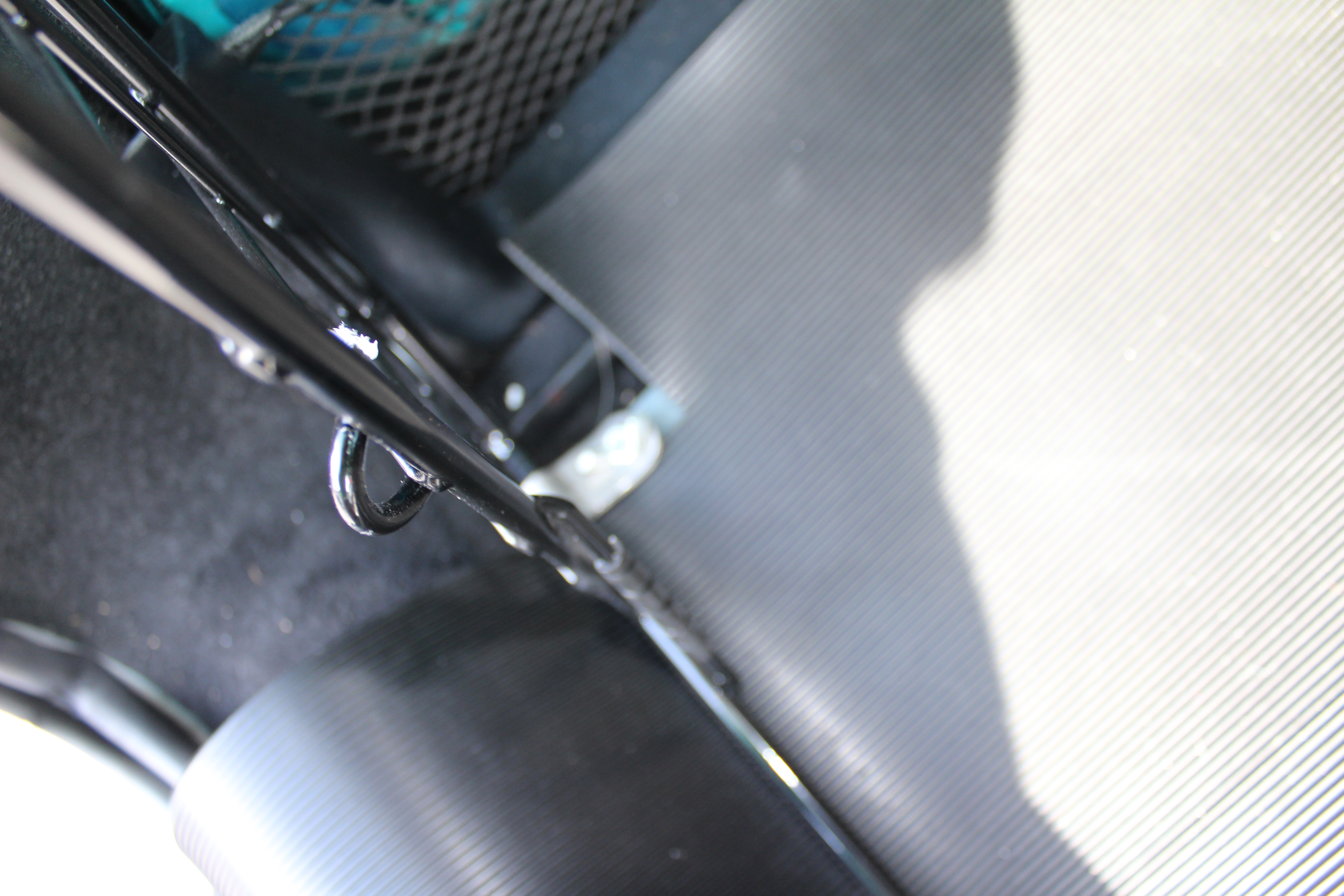 Cit C5 Est 08 on bottom fitting.JPG