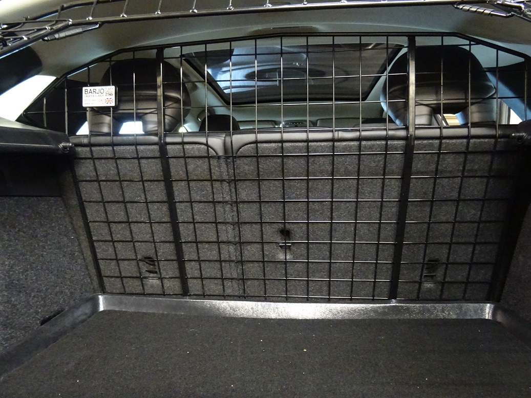 Dog Guard - Volvo V50 (2004-2012) Estate