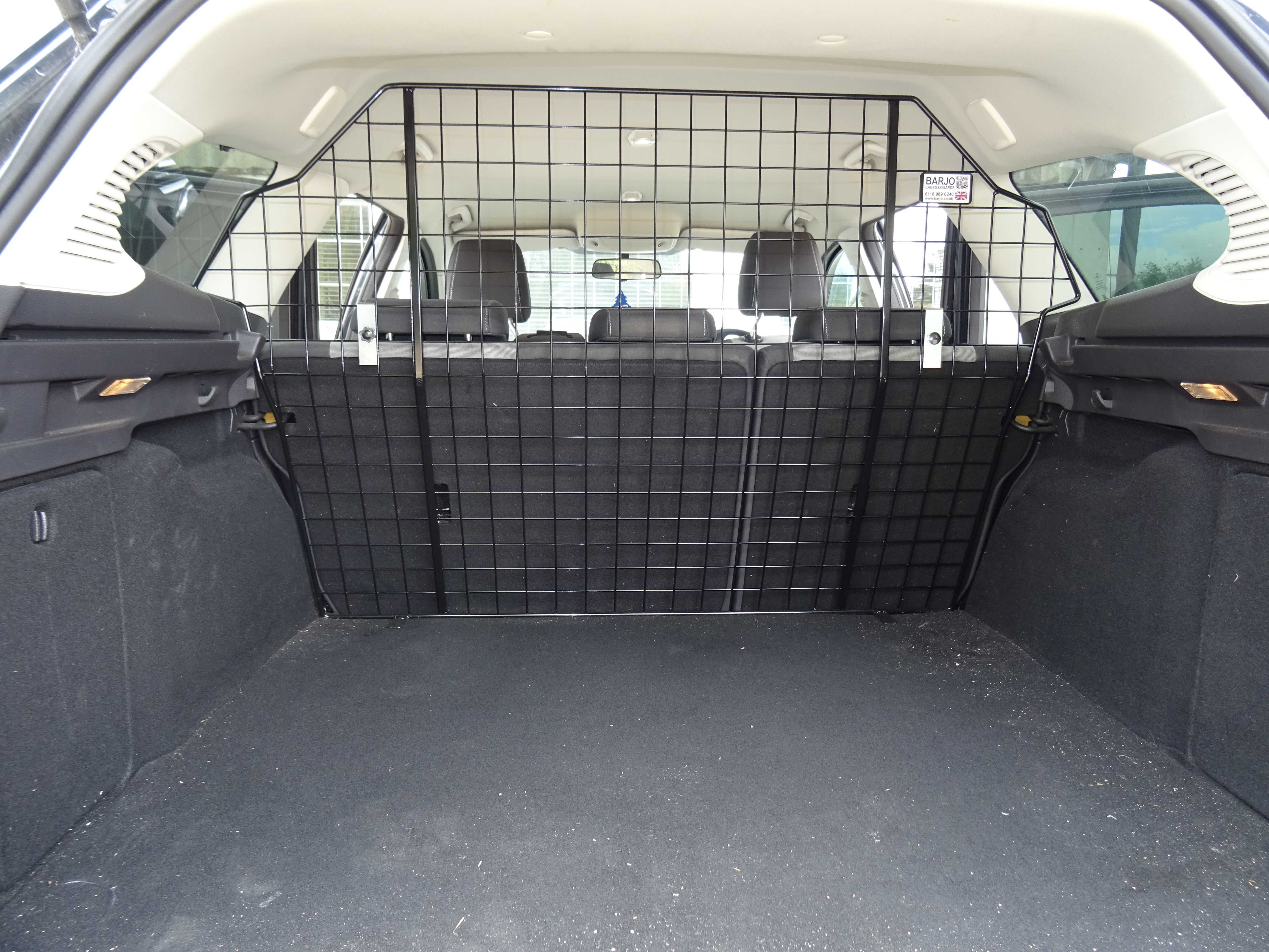 Dog Guard - Ford Focus (2011-2018) Estate