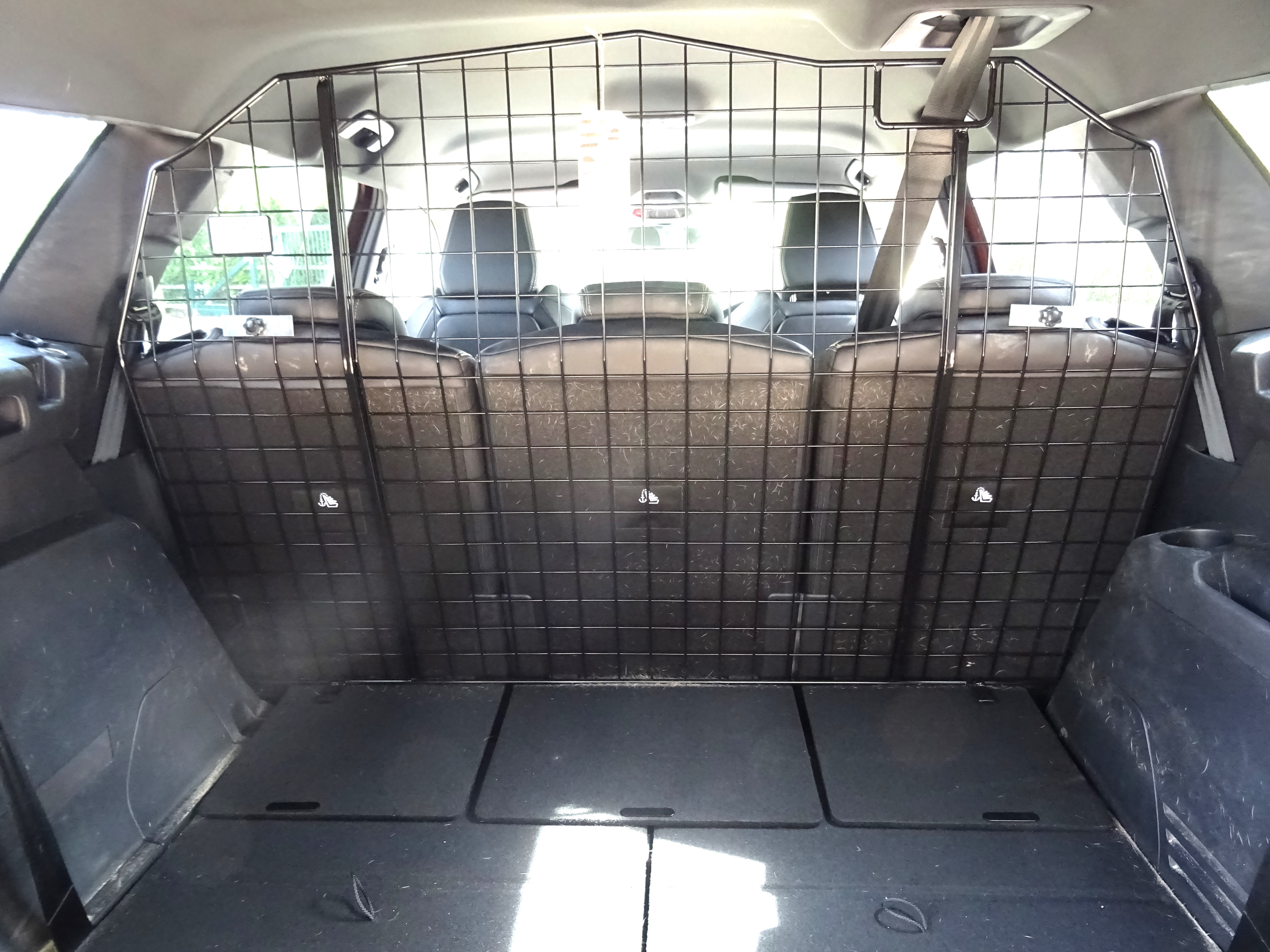 Dog Guard - Peugeot 5008 (2010-2016) 