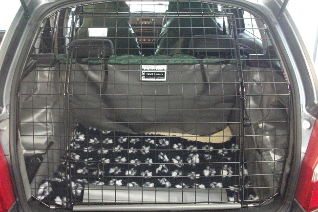 Tailgate Guard - Skoda Fabia (2001-2007) Estate