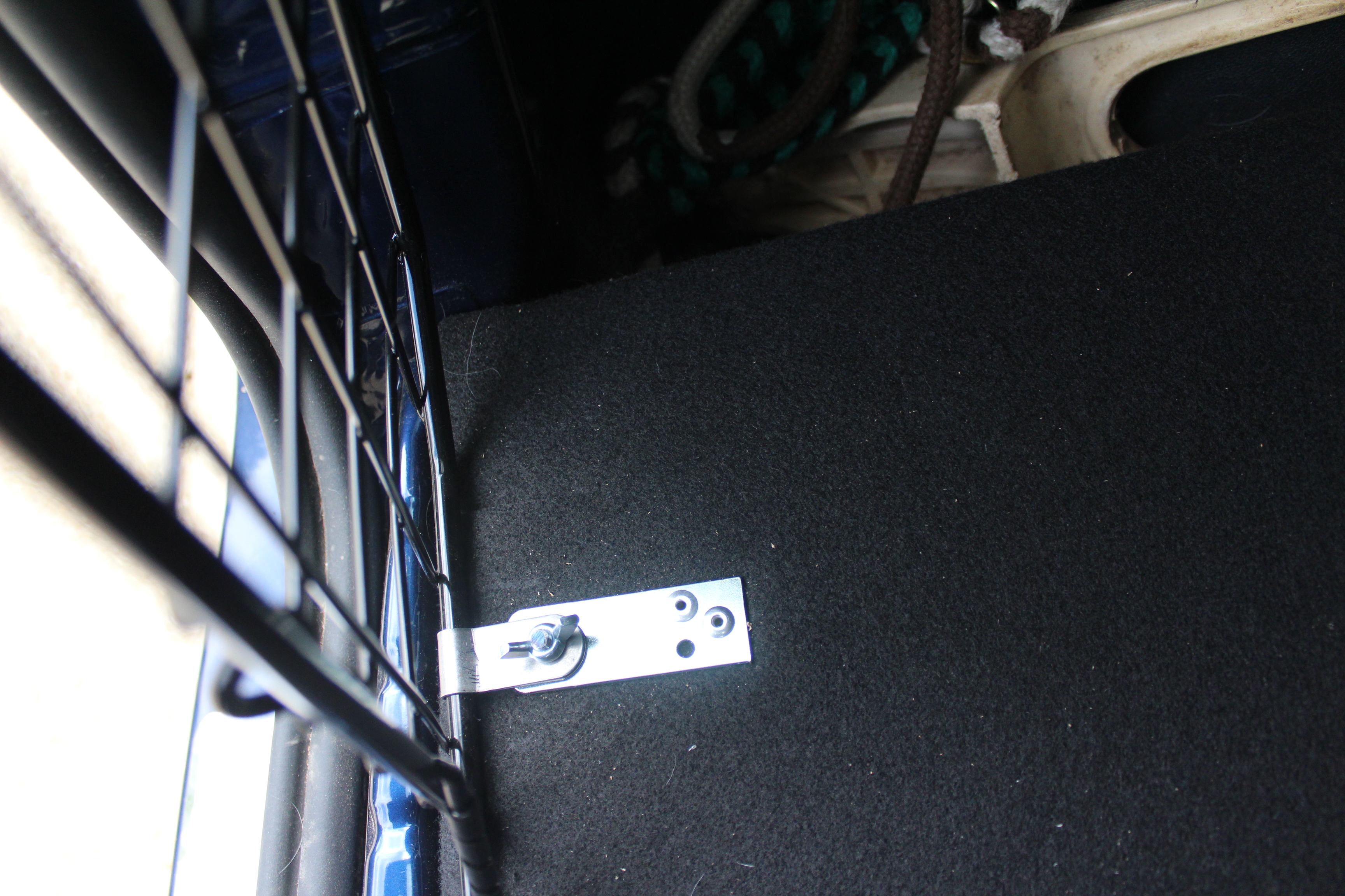 Duster 13 on Bottom Fitting 1.JPG