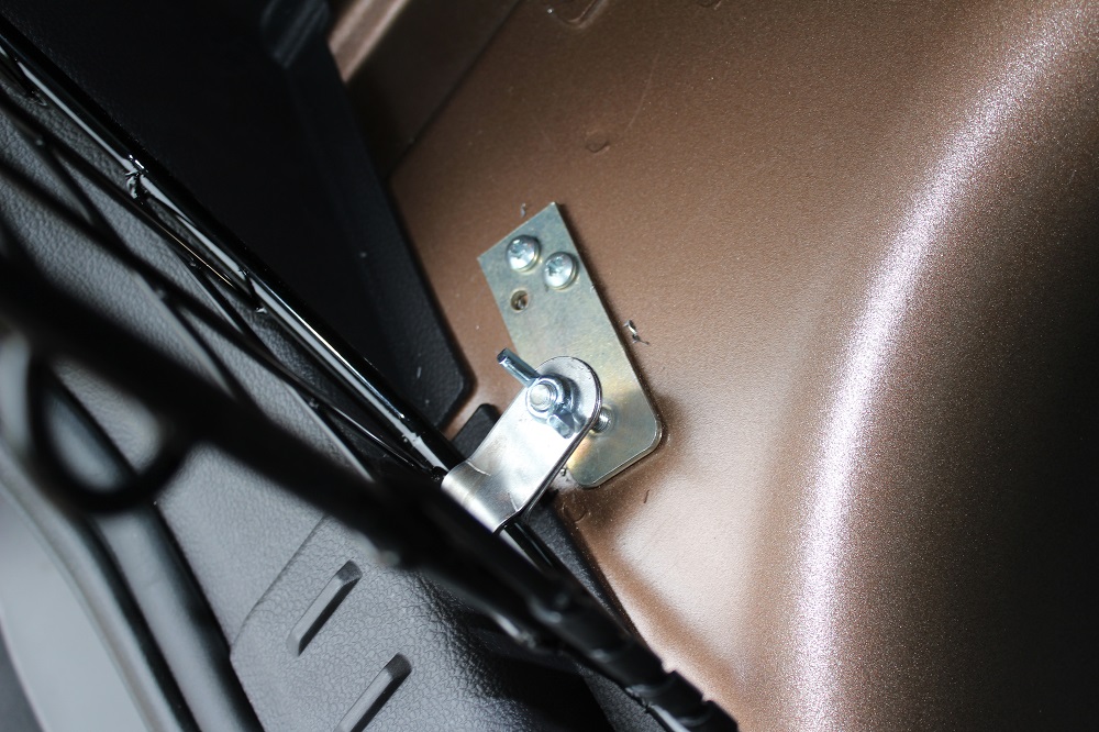 Focus 11 on Bottom Fitting 2 - Emailable.jpg
