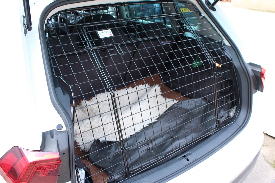 Bespoke Tailgate Guard - Volkswagen Tiguan 2024 onwards 