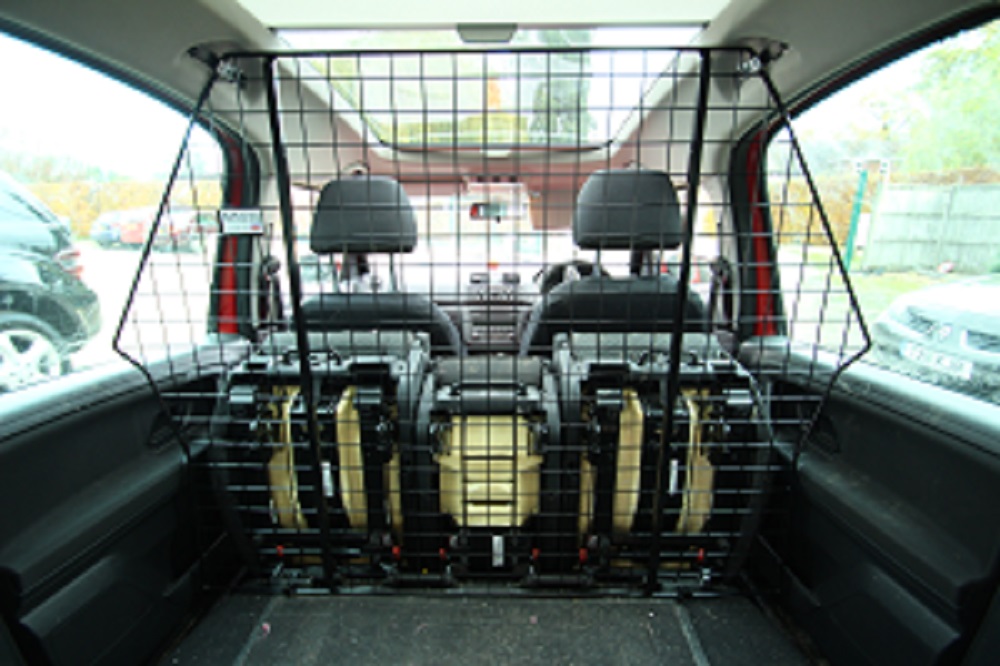 Front Dog Guard - Skoda Roomster (2006-2015) People Carrier