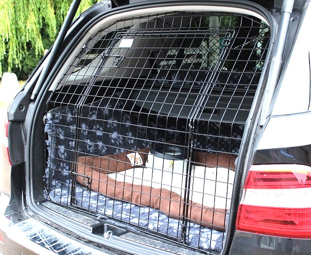 Tailgate Guard - Mercedes ML Class (2006-2011) 4×4