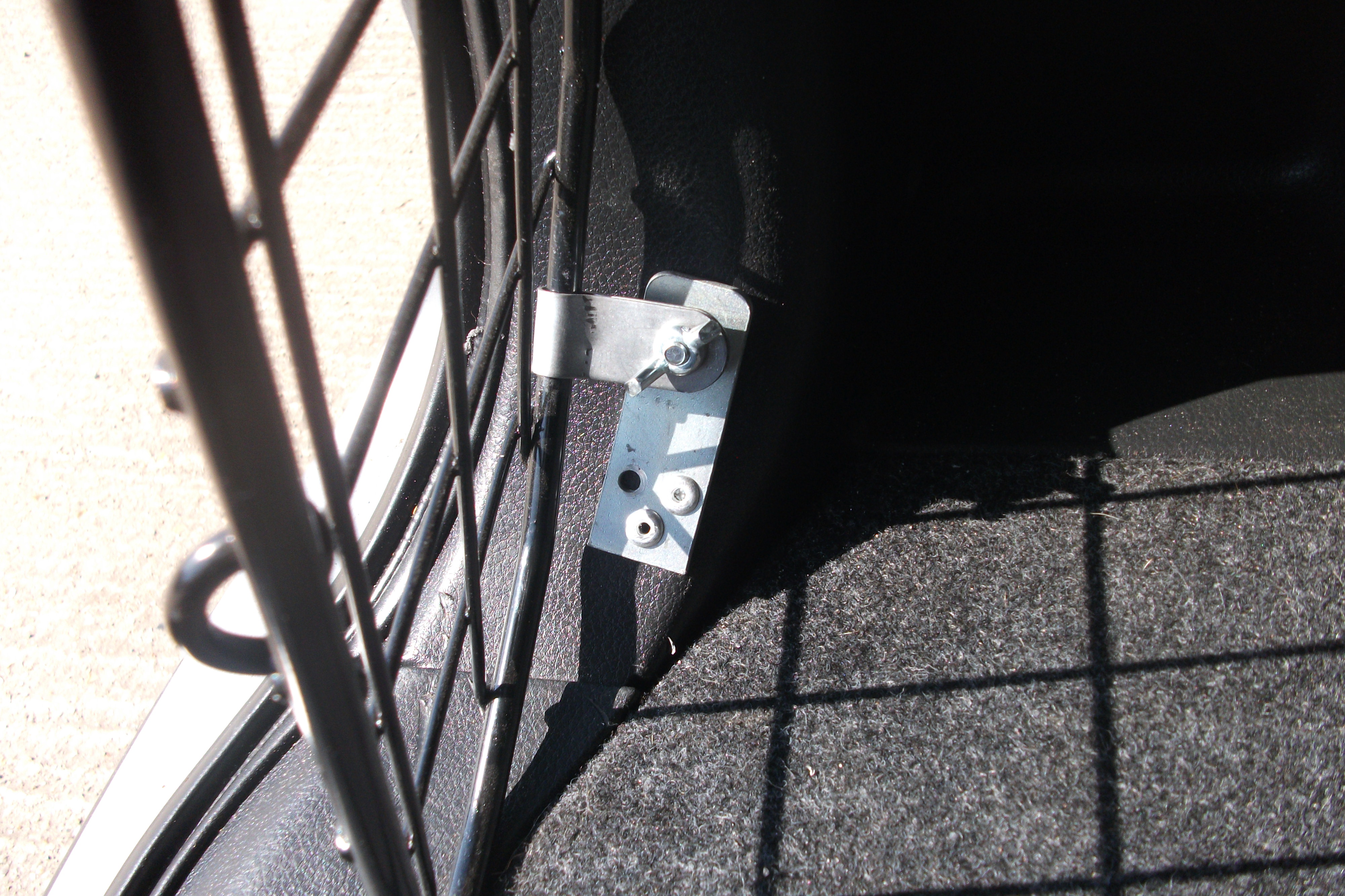 Note tg bottom fitting 1.JPG