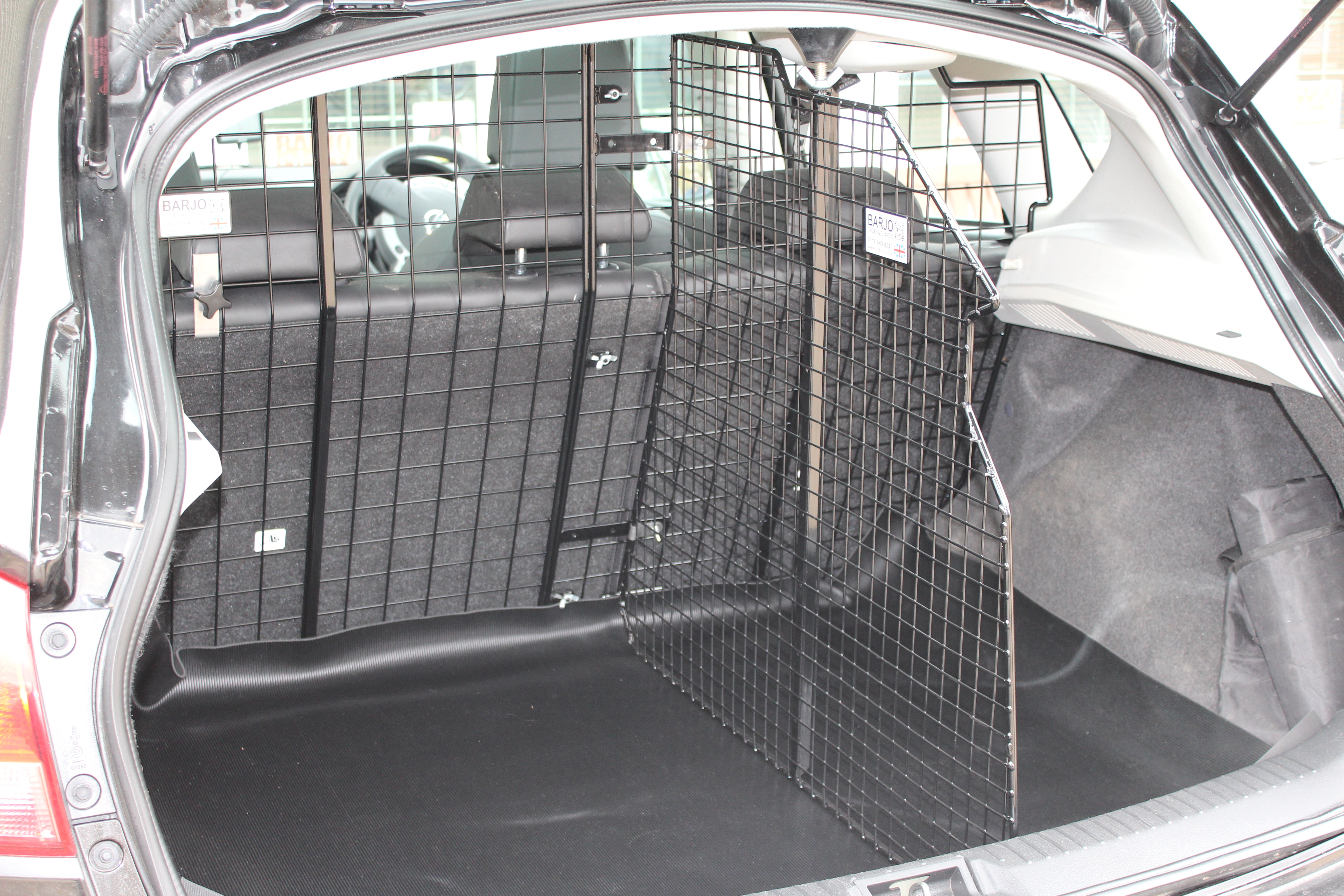 Bespoke Dog and Divider - Ford Smax 2006-2014 People Carrier