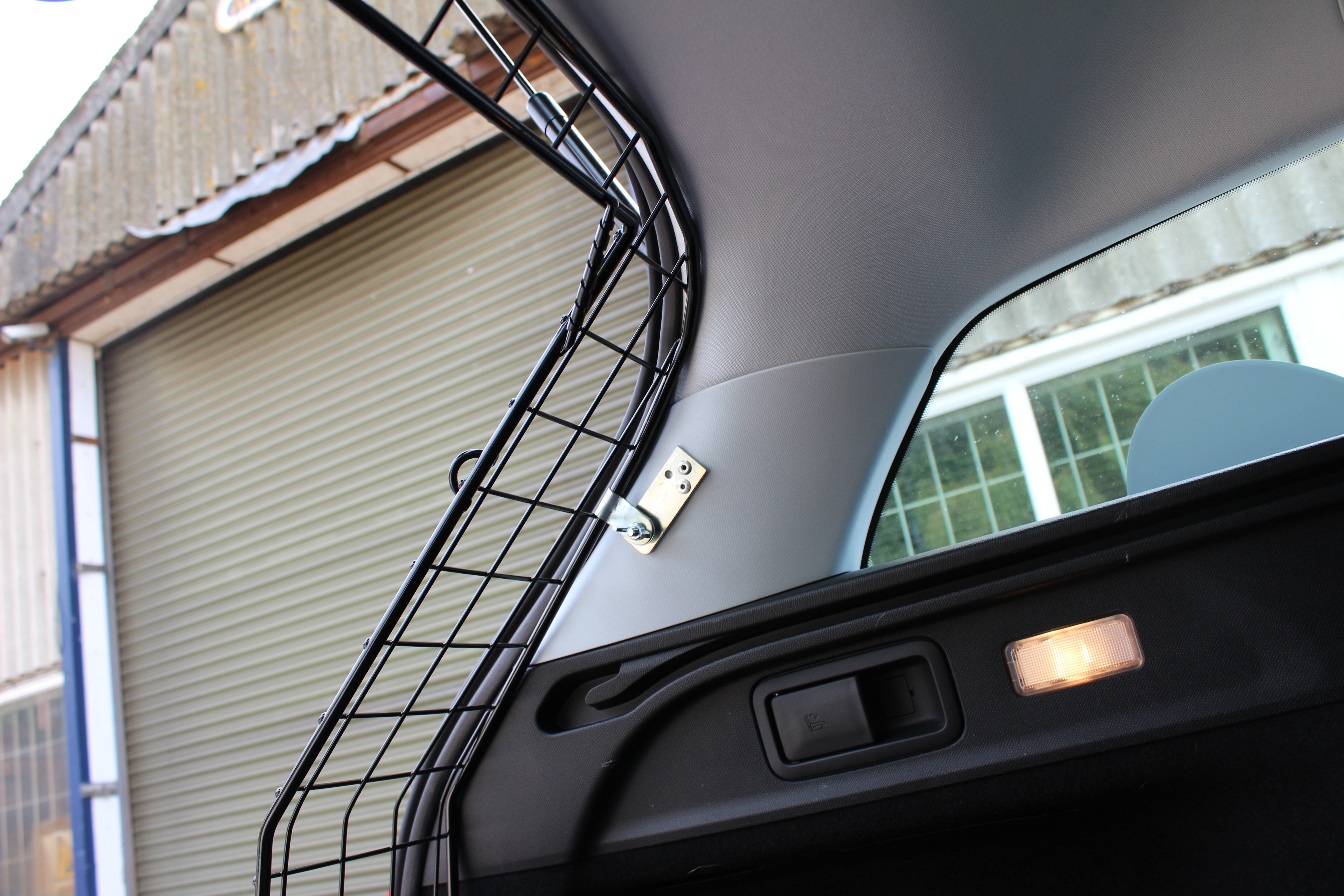 Top Fittings TG P308.JPG