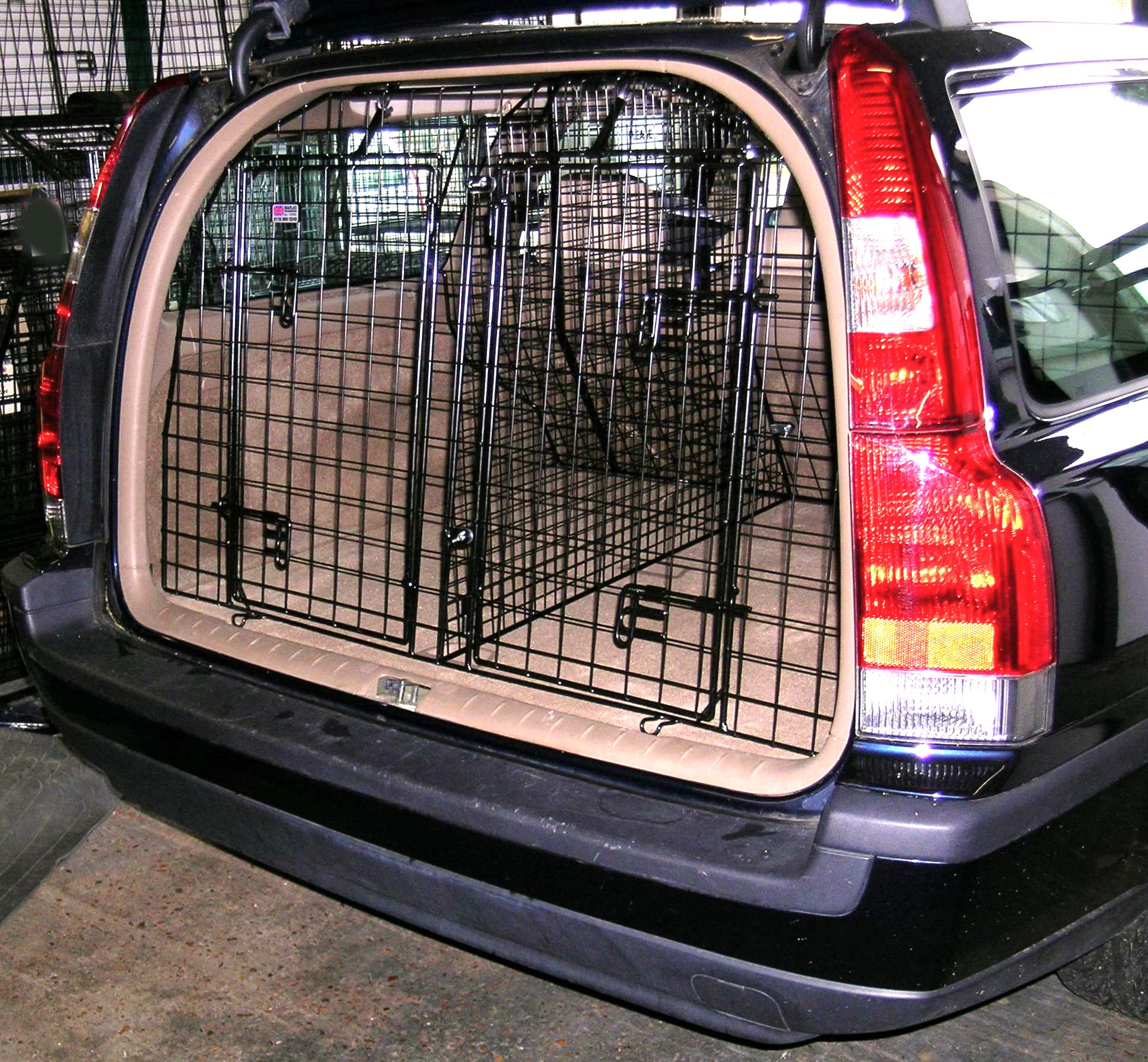 Volvo V70 2000-2007  FULLL GUARD KIT 3 copy.jpg