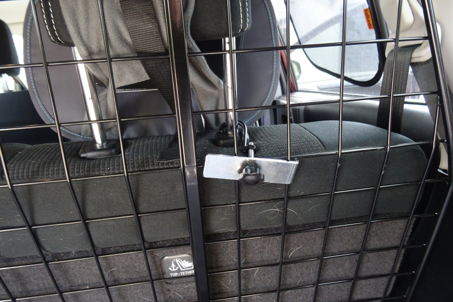 hyundai ix35 dog guard