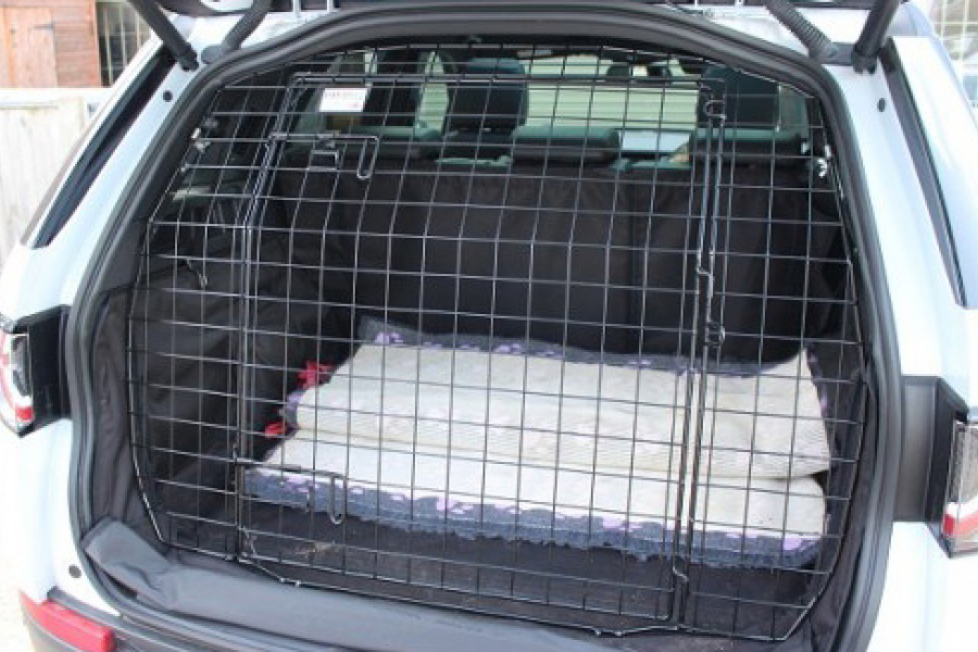 discovery 4 dog guard