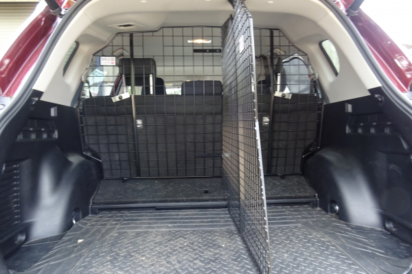 Barriera Divisoria A Rete Per Cani Per Volvo EX-30 2024+, 3 Strati, Con Ganci, Facile Installazione E Tasca Portaoggetti