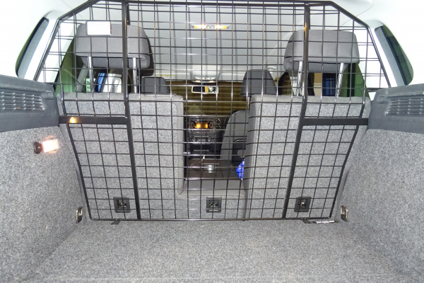 Bespoke Dog Guard - Volkswagen Caddy Maxi Life 2020> | Barjo